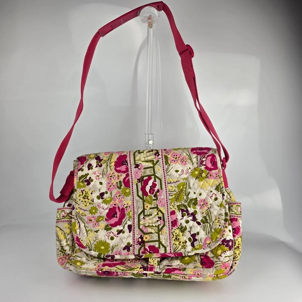 Vera Bradley Make Me Blush Quilted Laptop Messenger Bag‎ Retired 2010 Floral